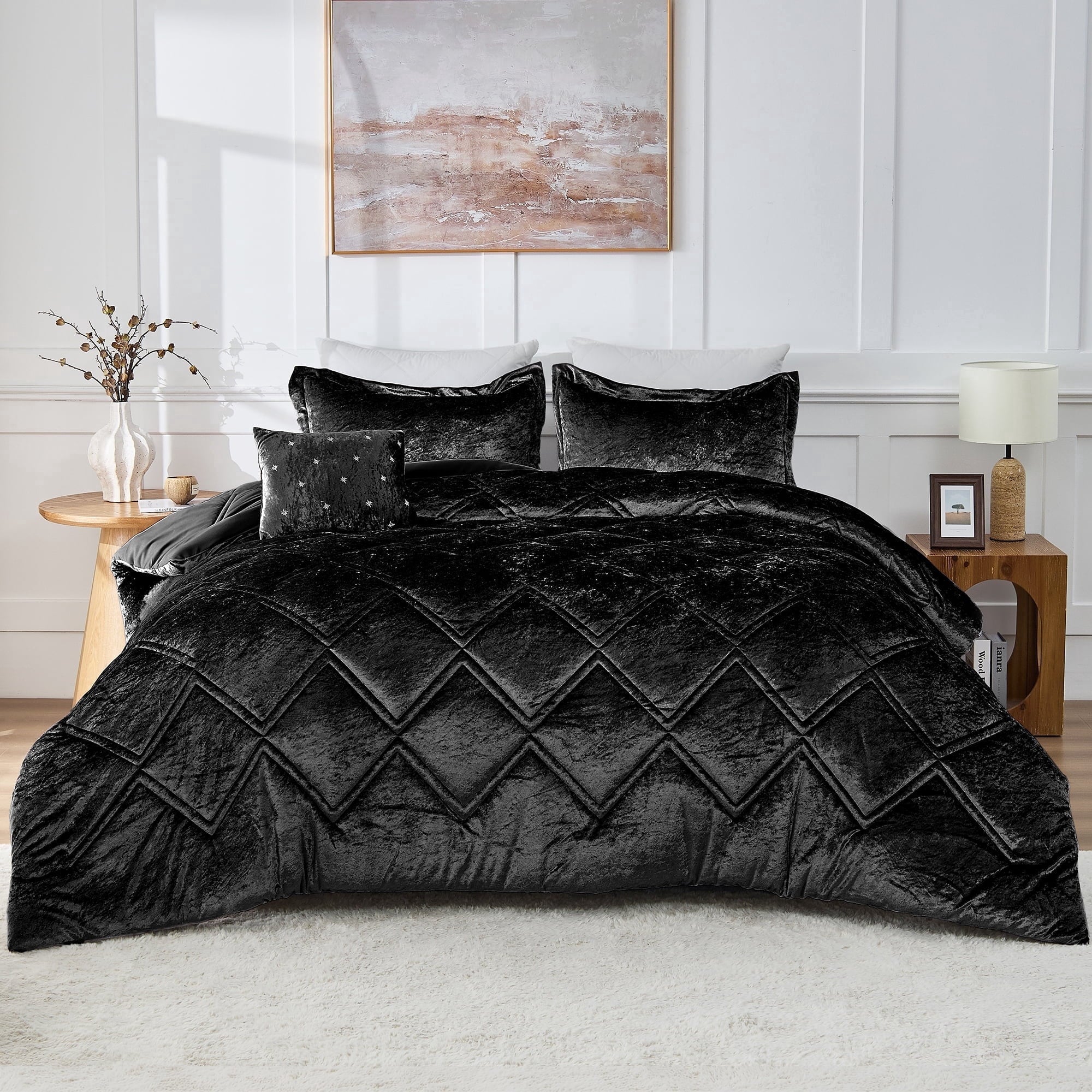 All-Season King/Cal King Size Comforter Sets, Velvet Bedding Comforter Set for All Seasons, Black Bedding Set with Decor Pillow - Hypoallergenic Ultra-Fluffy Quilt for Winter Detail
