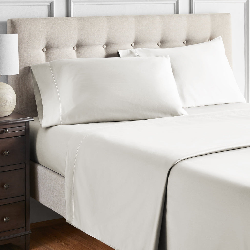 Ultra-Soft 4-Piece 600 Thread Count White Egyptian Cotton Adult Bed Sheet Set, King - Deep Pocket - Cooling Hotel Quality Bedding Sheets and Pillowcases Detail