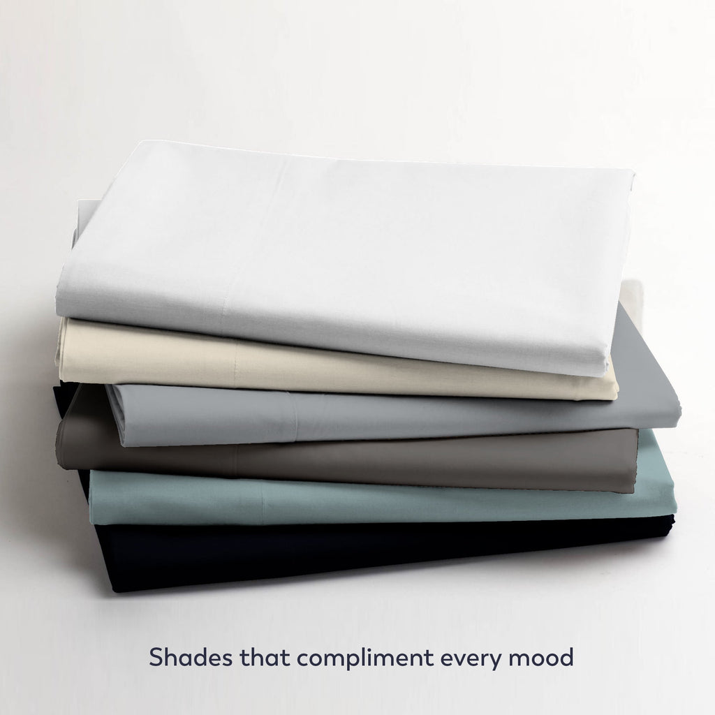 Premium Egyptian Cotton Soft Finish Microfiber Percale Queen Bed Sheet Set – 4-Piece Lightweight, Wrinkle-Resistant, Quick-Dry, Light Gray - Cooling Hotel Quality Bedding Sheets and Pillowcases Detail