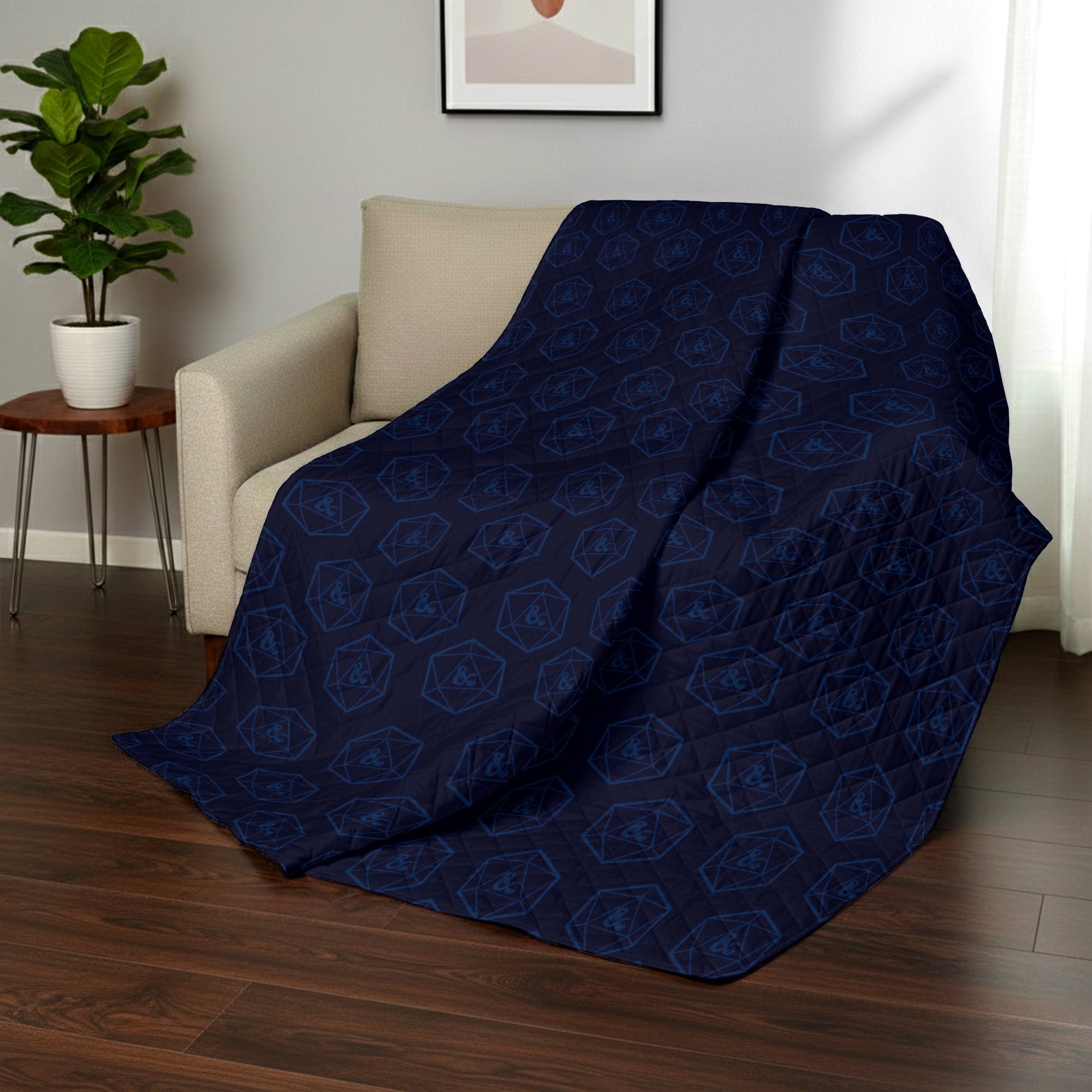 Super Soft Flannel Quilted Throw Blanket 60x80 inches, Kids Character Bedding - Super Soft Reversible Sherpa Flannel Blanket Detail