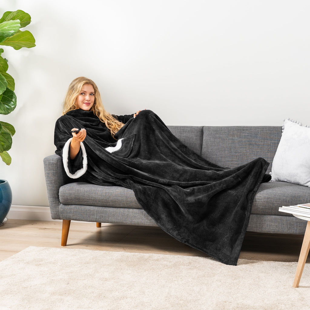 Lightweight Warm Fleece Blanket with Sleeves for Women Men Adults, Wearable Blanket Warm Soft Plush, Snuggle Pocket Sleeved TV Throw W... - Super Soft Reversible Sherpa Flannel Blanket Detail
