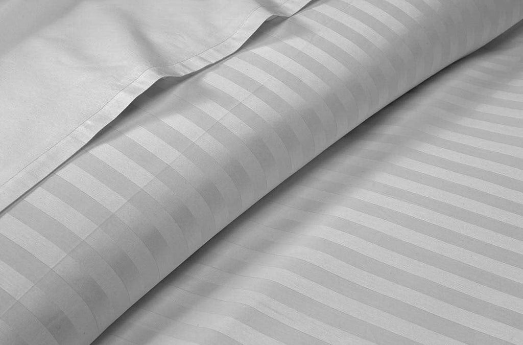 Cooling Sateen 4 Piece 100% Egyptian Cotton Bed Sheets Set - Luxury Soft & Sheets - Deep Pocket of 16" Inch - Hotel Style Silky Bedd... - Premium Ultra-Soft Pillowcase Pair for Sleeping Detail