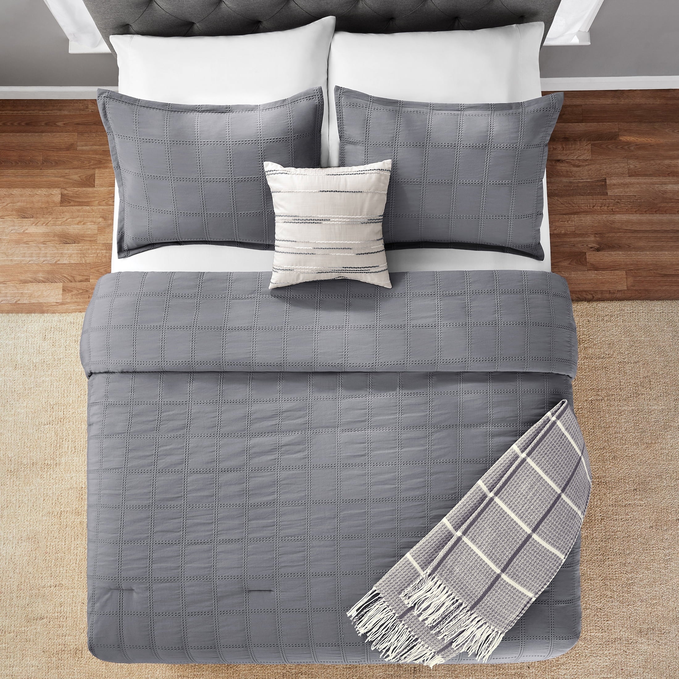 Fluffy Down Alternative Full/Queen Comforter Set, All-Season, 5-Piece, Grey Waffle Check - All-Season Down Alternative Comforter Insert Detail