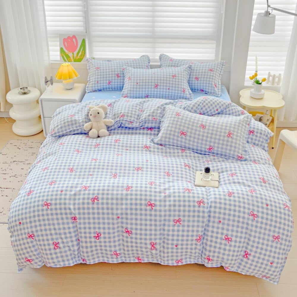 All-Season 3-Piece Blue Plaid Pink Bows Comforter Full Set , Cute Soft Bedding Set for Kids Adults - All-Season Down Alternative Comforter Insert Detail