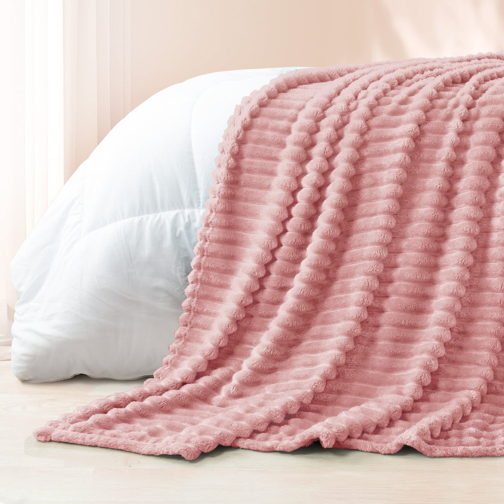 Reversible Sherpa Fleece Throw Blanket for Couch, Super Soft 3D Striped Jacquard Blanket, Lightweight Fuzzy Cozy Blankets, Pink, 50"x60" - Super Soft Reversible Sherpa Flannel Blanket Detail