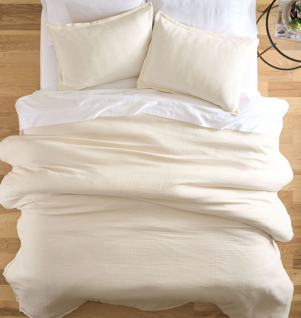 Hypoallergenic Cloud 3-Piece Cream Gauze Comforter Set, Adult Full/Queen - Luxurious Quilted Duvet Cover Set Detail