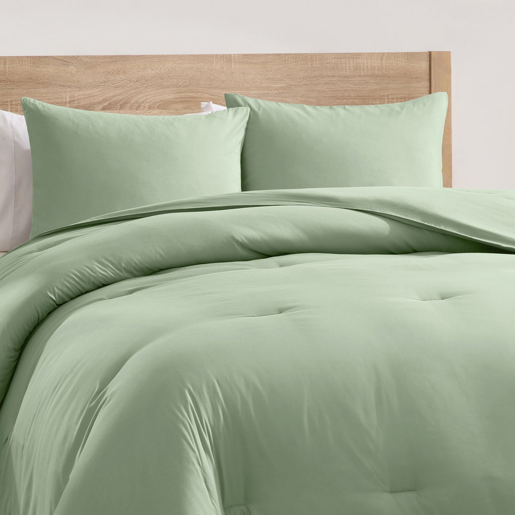 Heavyweight Warmth Comforter Sets, All Season Lightweight Solid Queen Comforter Set, 3-Pc Bedding Sets, Sage Green - Luxurious Quilted Duvet Cover Set Detail