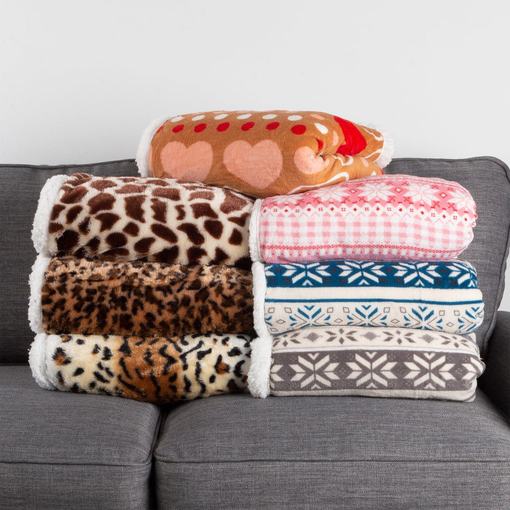 Decorative Knitted 50x60-Inch Machine Washable Fleece Blanket with Snowflakes - Lightweight Plush Warm Blanket for All Seasons Detail