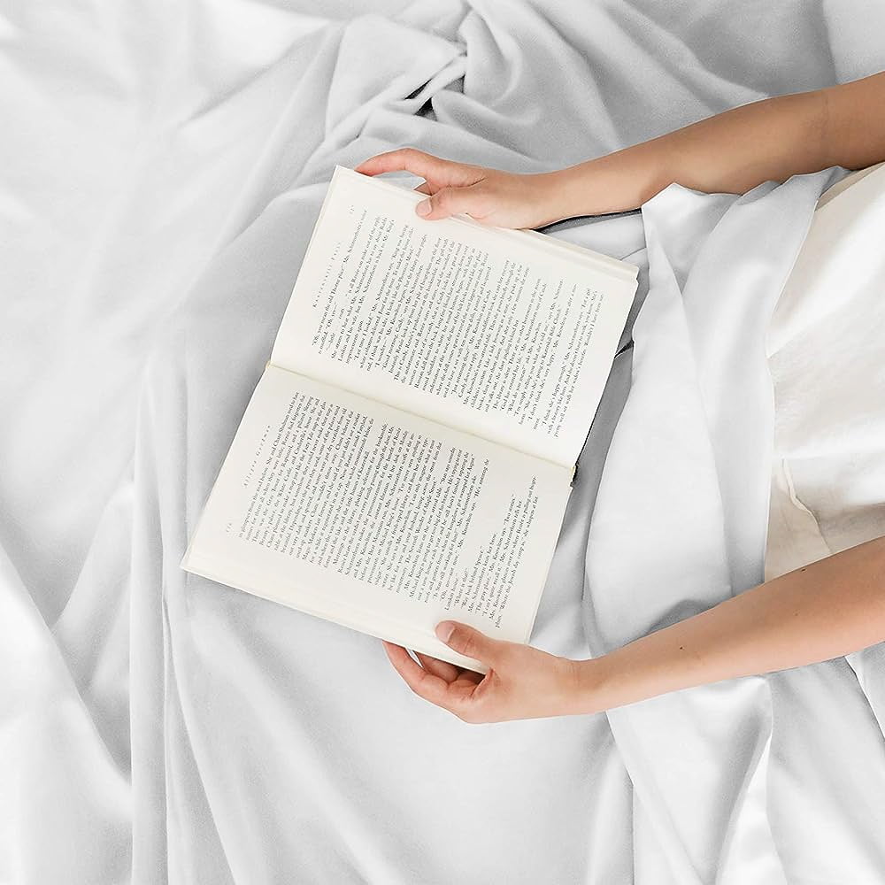 Premium Egyptian Cotton 4-Piece Ultra Soft & Comfy Hotel Luxury Sheet Set - Full Size Cooling Bed Sheet Fits 8"-16" Mattresses, White - Luxury Bed Sheet Set with Deep Pockets Detail